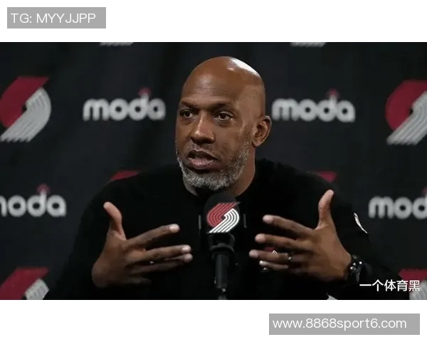 比卢普斯被捕引发球队临时会议气氛紧张尴尬难以言表